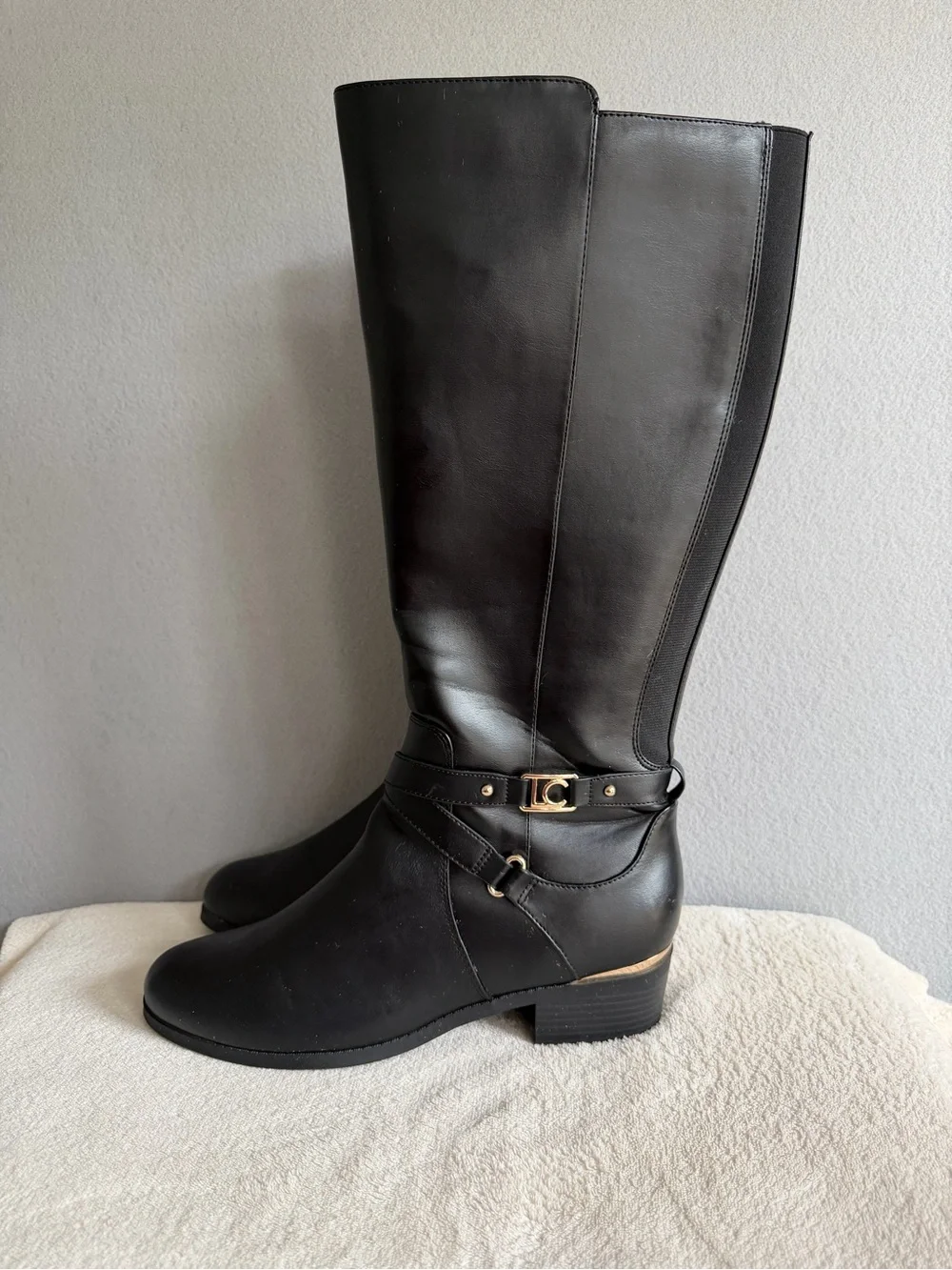 Liz Claiborne Knee High Boot Women’s Size 10w Black/Gold